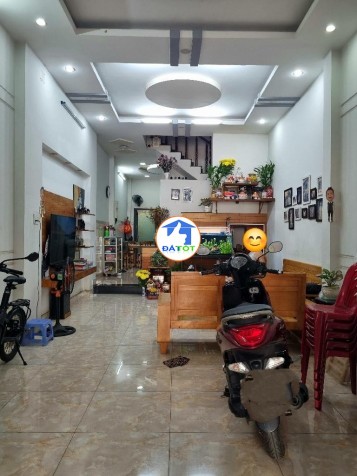 BÁN CHỈ 5TỶ 69M2, HẺM TRƯỚC  NHÀ 6M CÁCH MỘT CĂN RA MẶT TIỀN, NGAY CHỢ.
